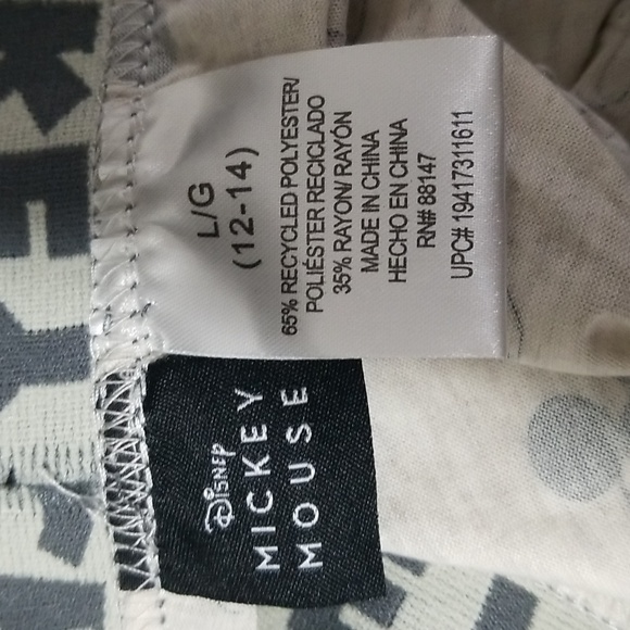 NEW! Disney Mickey Mouse pajamas sz large NWT 12.13 - Picture 10 of 11